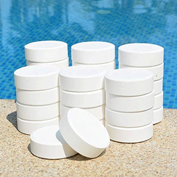 Sanitize Pool Water With Chlorinating Tablet GM58000-11047