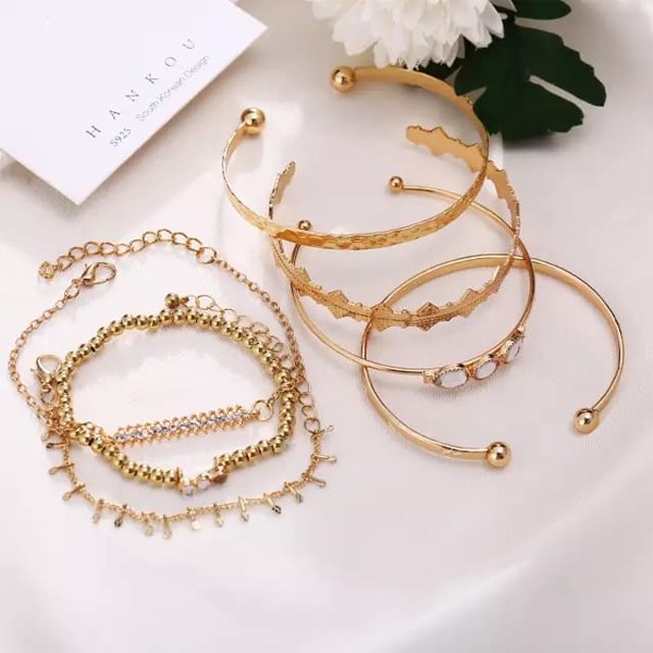 SIGNATURE COLLECTIONS Bohemian Style 7Pcs Gold Plated Adjustable Bracelets -5871