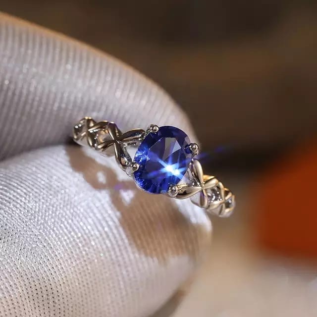 SIGNATURE COLLECTIONS Blue Moon Zircon Ring-4823