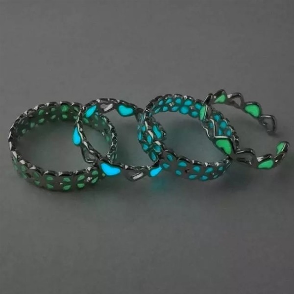 Signature Collections Glow In Dark Luminous adjustable Rings-6299