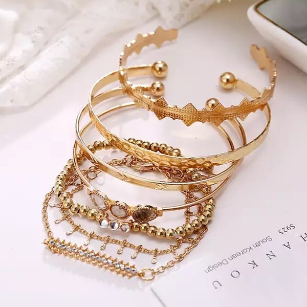 SIGNATURE COLLECTIONS Bohemian Style 7Pcs Gold Plated Adjustable Bracelets 