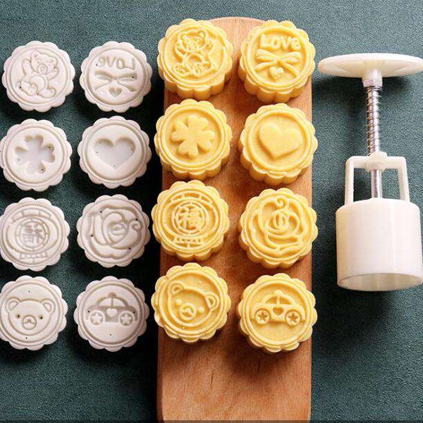 GO HOME 6 IN 1 CREATIVE DESIGN MOON CAKE COOKIE MAKER MOULD